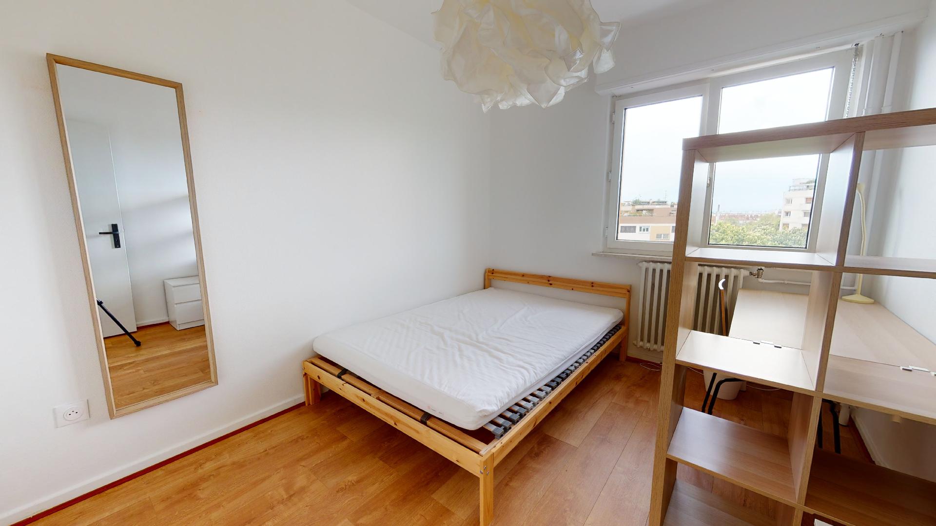 Colocation meublée T5 86m² à Strasbourg - 11 Rue D'orbey - Chambre 3