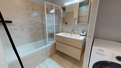 Photo du 48 Rue Longefer, 69008 Lyon, France Lyon