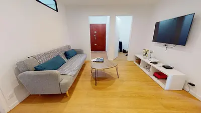 Photo du 3 Place Jules Verne, 49000 Angers, France Angers