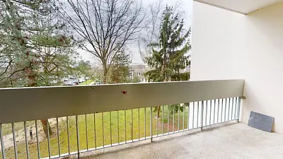 Photo du 3 Place Jules Verne, 49000 Angers, France Angers