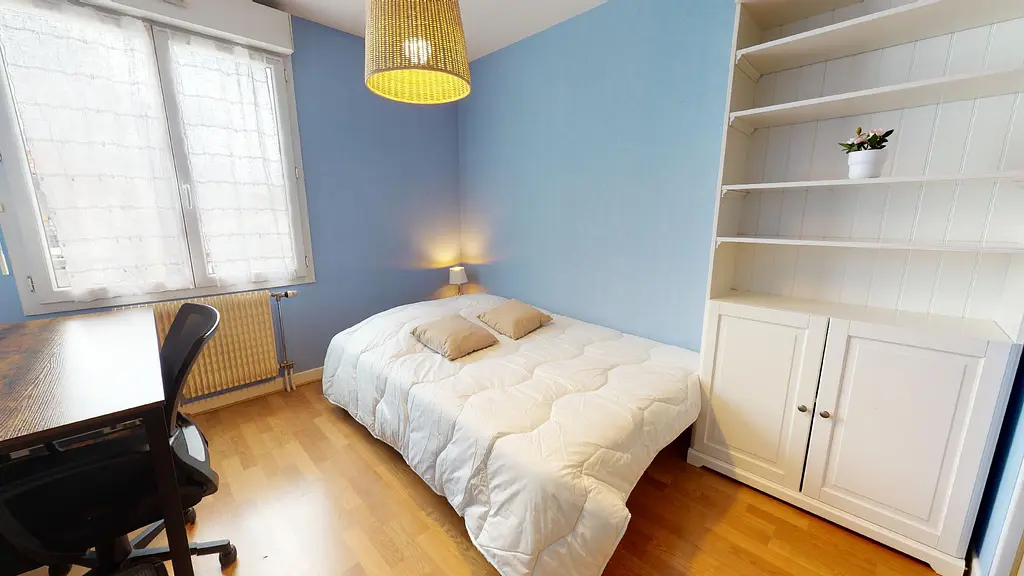 Photo du 48 Rue Longefer, 69008 Lyon, France Lyon