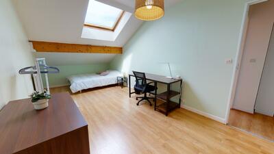 Photo du 48 Rue Longefer, 69008 Lyon, France Lyon