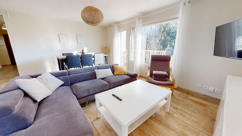 Photo du 32 rue de Champagneux, 69008 Lyon, France Lyon