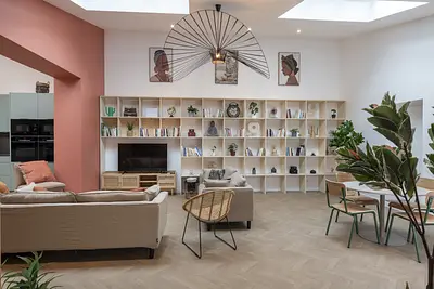 Photo du 1 rue des Roses, 69500 Bron, France Bron