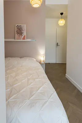 Photo du 1 rue des Roses, 69500 Bron, France Bron