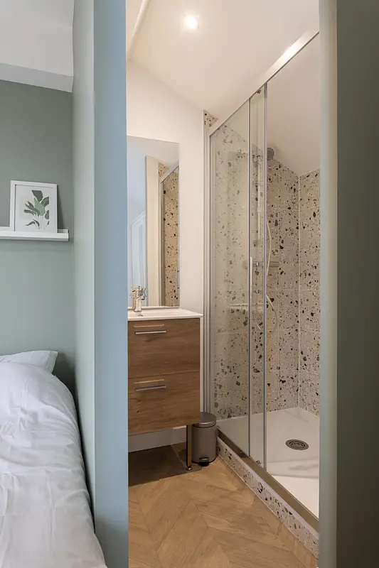 Photo du 1 rue des Roses, 69500 Bron, France Bron