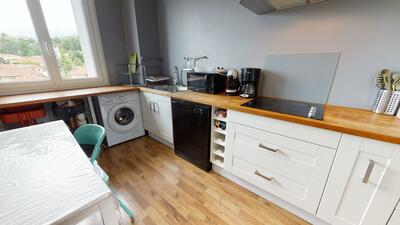 Photo du 33 rue Henri Brosse, 69310 Pierre-Bénite, France Pierre-Bénite