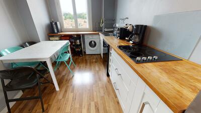 Photo du 33 rue Henri Brosse, 69310 Pierre-Bénite, France Pierre-Bénite