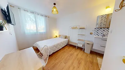 Photo du 92 Avenue Francis De Pressensé, 69200 Vénissieux, France Vénissieux