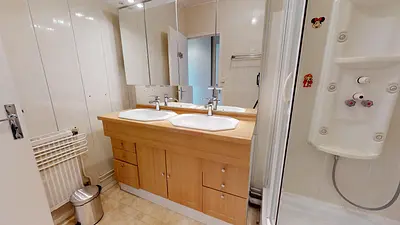 Photo du 16 rue Lamothe, 69007 Lyon, France Lyon