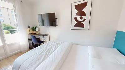 Photo du 12 Rue Des Roses, 69008 Lyon, France Lyon