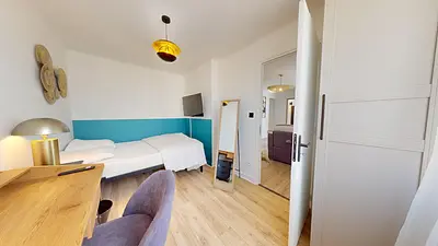 Photo du 12 Rue Des Roses, 69008 Lyon, France Lyon