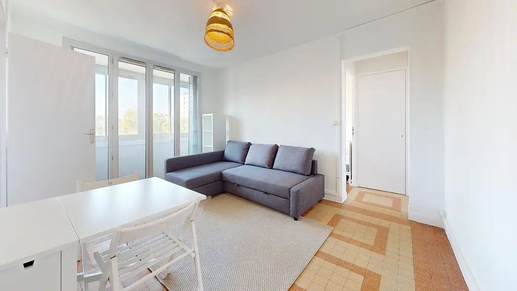 Photo du 140 rue Bataille, 69008 Lyon, France Lyon