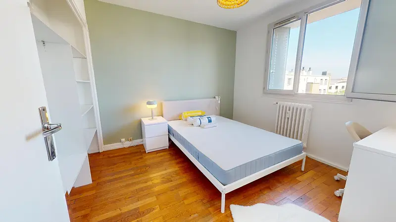 Photo du 140 rue Bataille, 69008 Lyon, France Lyon