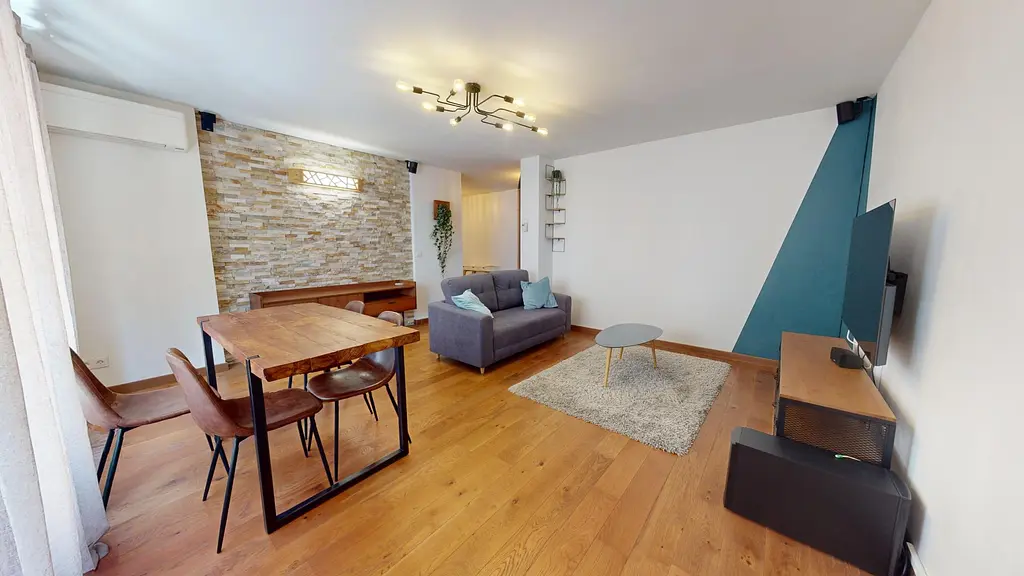 Photo du 23 Rue De La Madeleine, 69007 Lyon, France Lyon