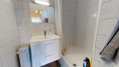 Photo du 61 avenue Jules Vallès, Allée A, 38400 Saint-Martin-d'Hères, France Saint-Martin-d'Hères