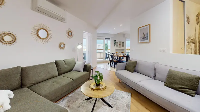 Photo du 107 Rue Jean Sarrazin, 69008 Lyon, France Lyon