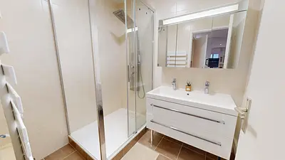 Photo du 107 Rue Jean Sarrazin, 69008 Lyon, France Lyon