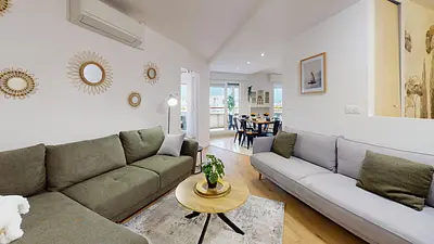 Photo du 107 Rue Jean Sarrazin, 69008 Lyon, France Lyon