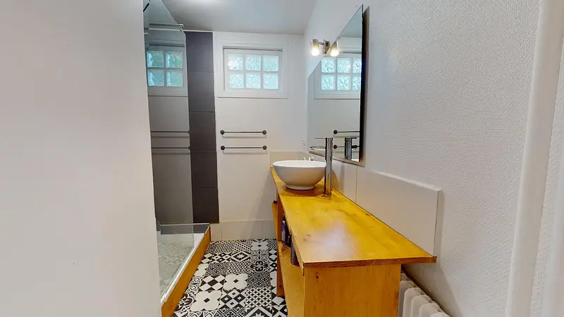 Photo du 148 rue alexis perroncel, 69100 Villeurbanne, France Villeurbanne