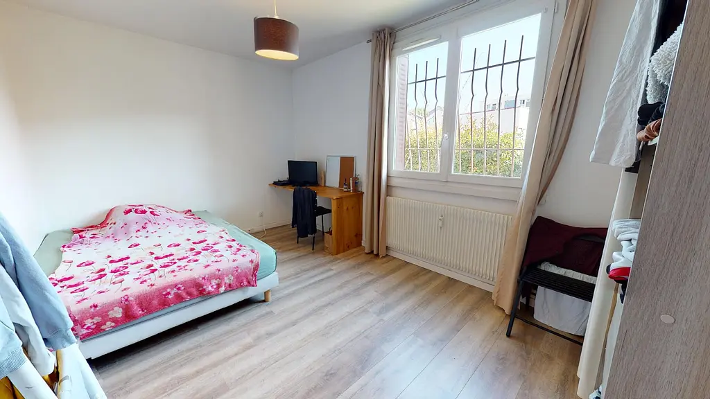 Photo du 148 rue alexis perroncel, 69100 Villeurbanne, France Villeurbanne