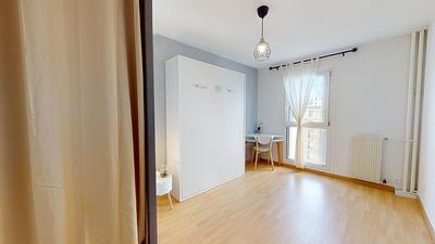 Photo du 2 avenue Roberto Rossellini, 69100 Villeurbanne, France Villeurbanne