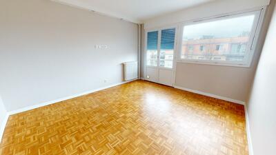 Photo du 35 Avenue De Rochetaillée, Batiment A, Cage 2, 42100 Saint-Étienne, France Saint-Étienne