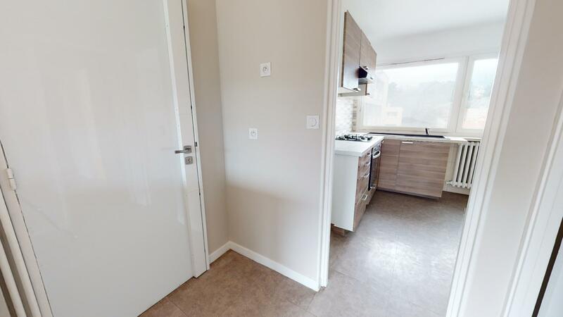 Photo du 35 Avenue De Rochetaillée, Batiment A, Cage 2, 42100 Saint-Étienne, France Saint-Étienne