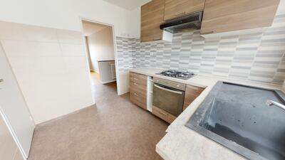 Photo du 35 Avenue De Rochetaillée, Batiment A, Cage 2, 42100 Saint-Étienne, France Saint-Étienne