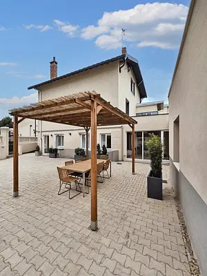 Photo du 1 rue des Roses, 69500 Bron, France Bron