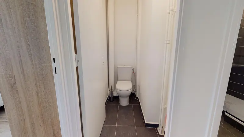 Photo du 30 rue Francis Chirat, 69100 Villeurbanne, France Villeurbanne