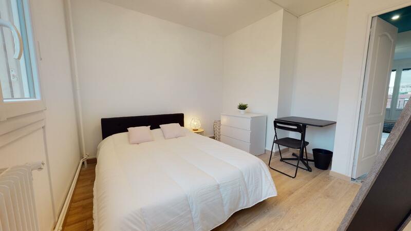 Photo du 30 rue Francis Chirat, 69100 Villeurbanne, France Villeurbanne