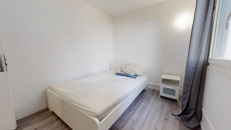 Photo du 305 Allée Du Dragon, 91000 Évry, France Évry