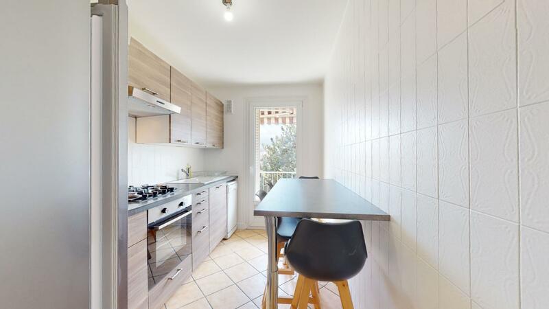 Photo du 117 Avenue Pierre Brossolette, 69500 Bron, France Bron