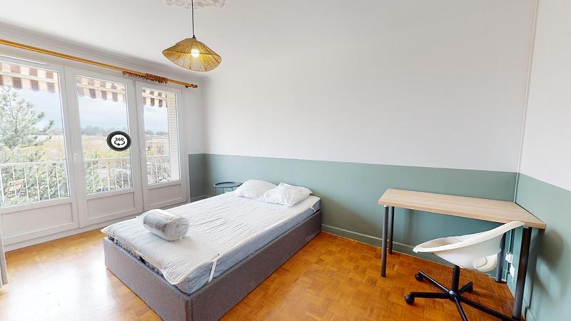 Photo du 117 Avenue Pierre Brossolette, 69500 Bron, France Bron