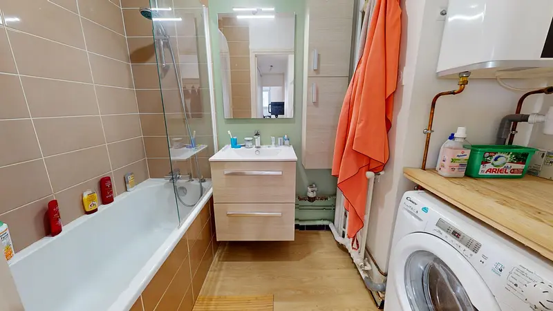 Photo du 102 Avenue Debourg, 69007 Lyon, France Lyon