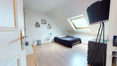 Photo du 14 Square Elis Reclus, 91000 Évry, France Évry