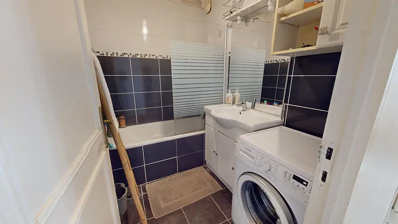 Photo du 83 Rue Philippe Fabia, 69008 Lyon, France Lyon