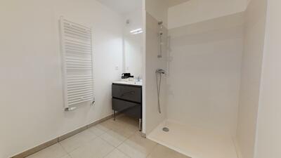 Photo du 52 Avenue Francis de Préssensé, 69200 Vénissieux, France Vénissieux