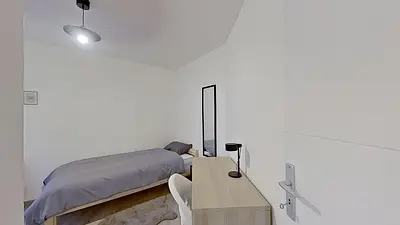 Photo du 17 Avenue De Caen, 76100 Rouen, France Rouen