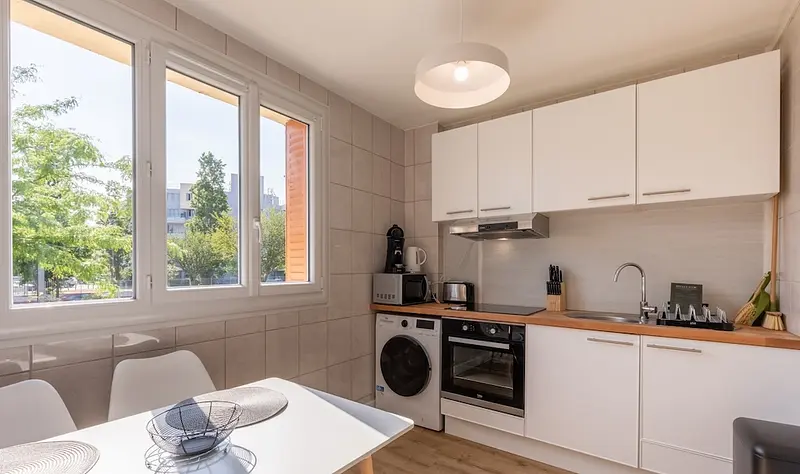 Photo du 70 Avenue Viviani, 69200 Vénissieux, France Vénissieux