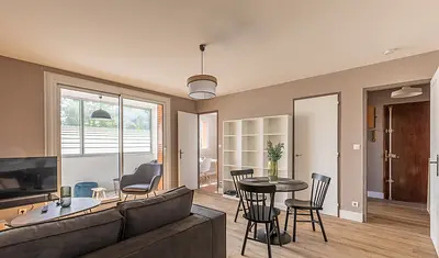 Photo du 70 Avenue Viviani, 69200 Vénissieux, France Vénissieux