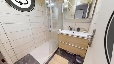 Photo du 70 Avenue Viviani, 69200 Vénissieux, France Vénissieux