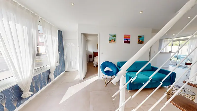 Photo du 6 Rue Étienne Dupérat, 33300 Bordeaux, France Bordeaux