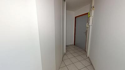 Photo du 94 Rue Gabriel Péri, 42100 Saint-Étienne, France Saint-Étienne