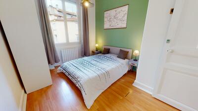 Photo du 15 Rue Roger Salengro, 42000 Saint-Étienne, France Saint-Étienne