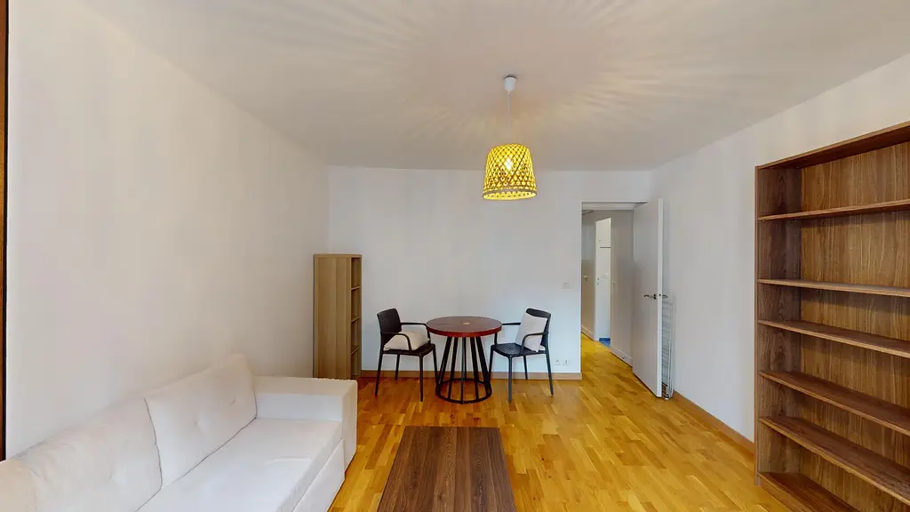 Photo du 80 Rue D'amsterdam, 75009 Paris, France Paris