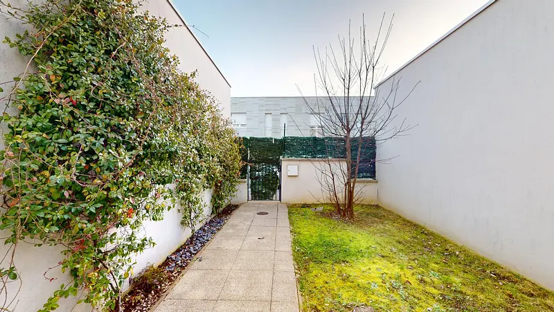 Photo du 33 Rue Jacques Decour, 37100 Tours, France Tours