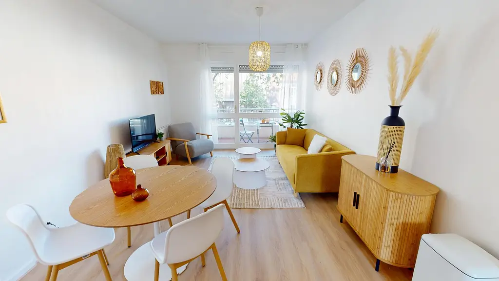 Photo du 5 bis Rue Paul Cazeneuve, 69008 Lyon, France Lyon