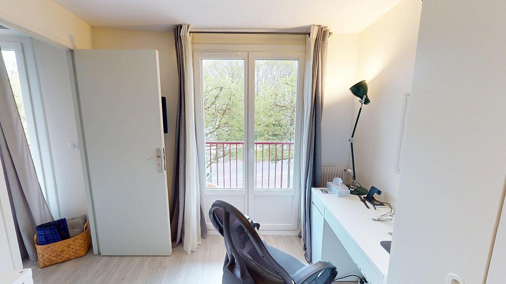 Photo du 10  Rue Frédéric Mistral, 35200 Rennes, France Rennes